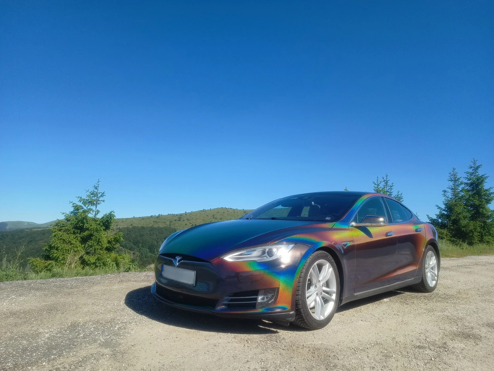 Tesla Model S  - изображение 2