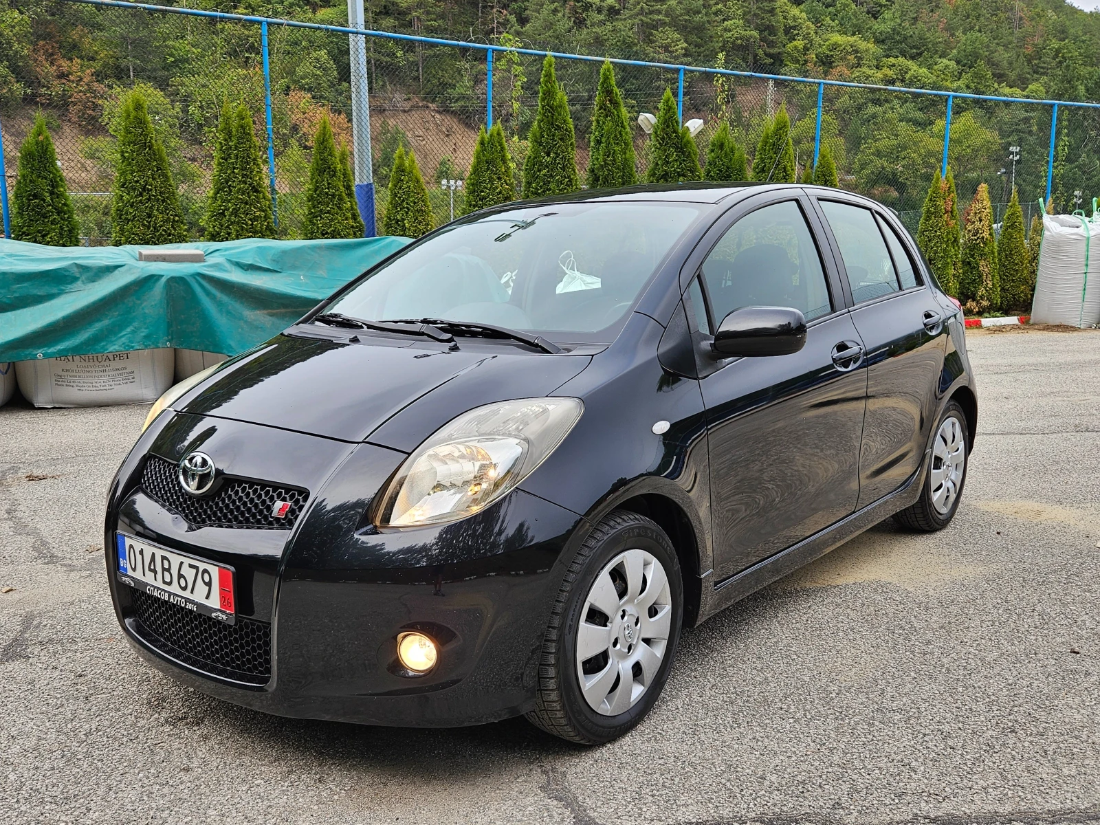 Toyota Yaris 1.8 T-SPORT/Klimatik - изображение 2