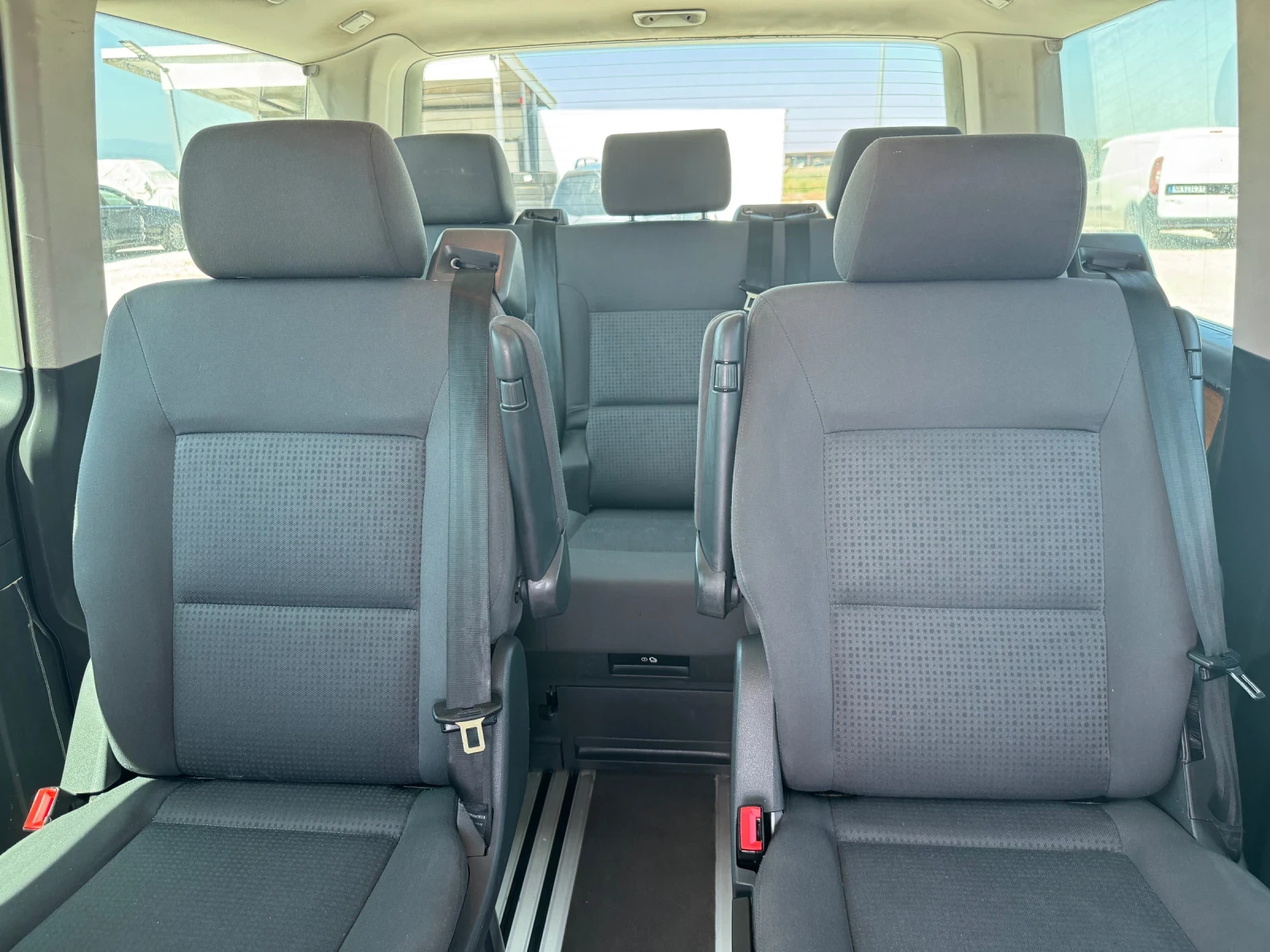 VW Multivan  - изображение 5