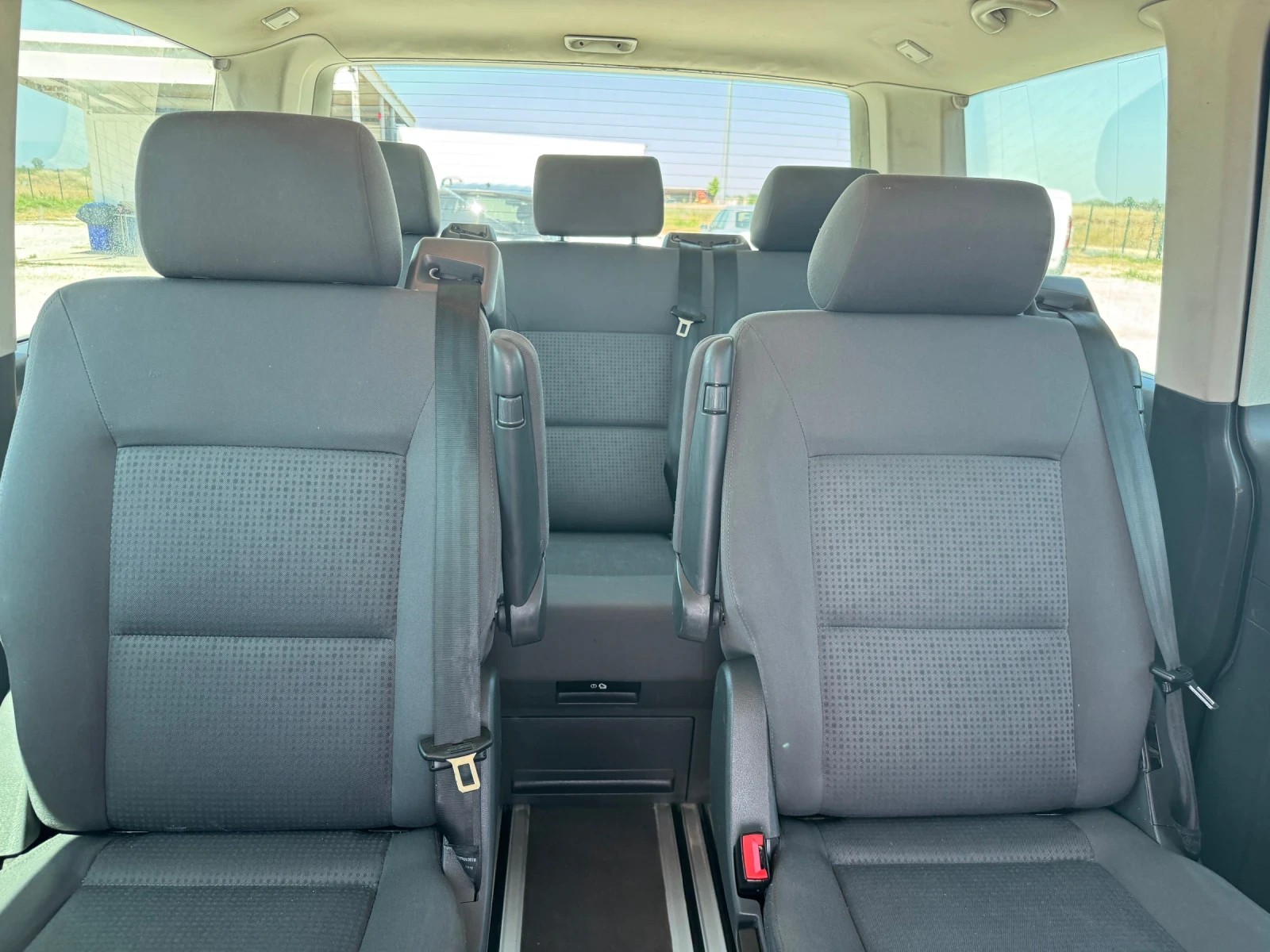 VW Multivan  - изображение 6
