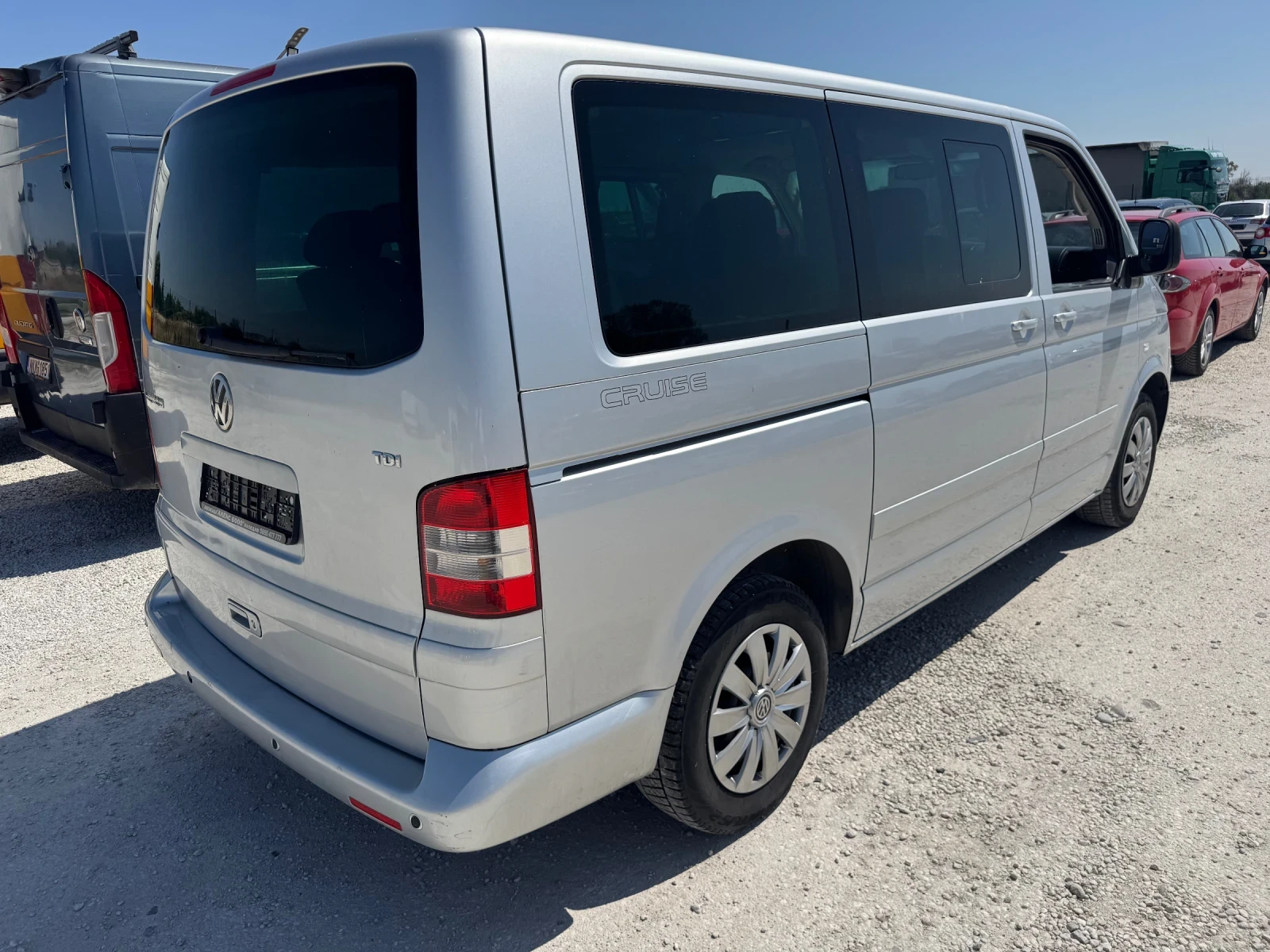 VW Multivan  - изображение 3