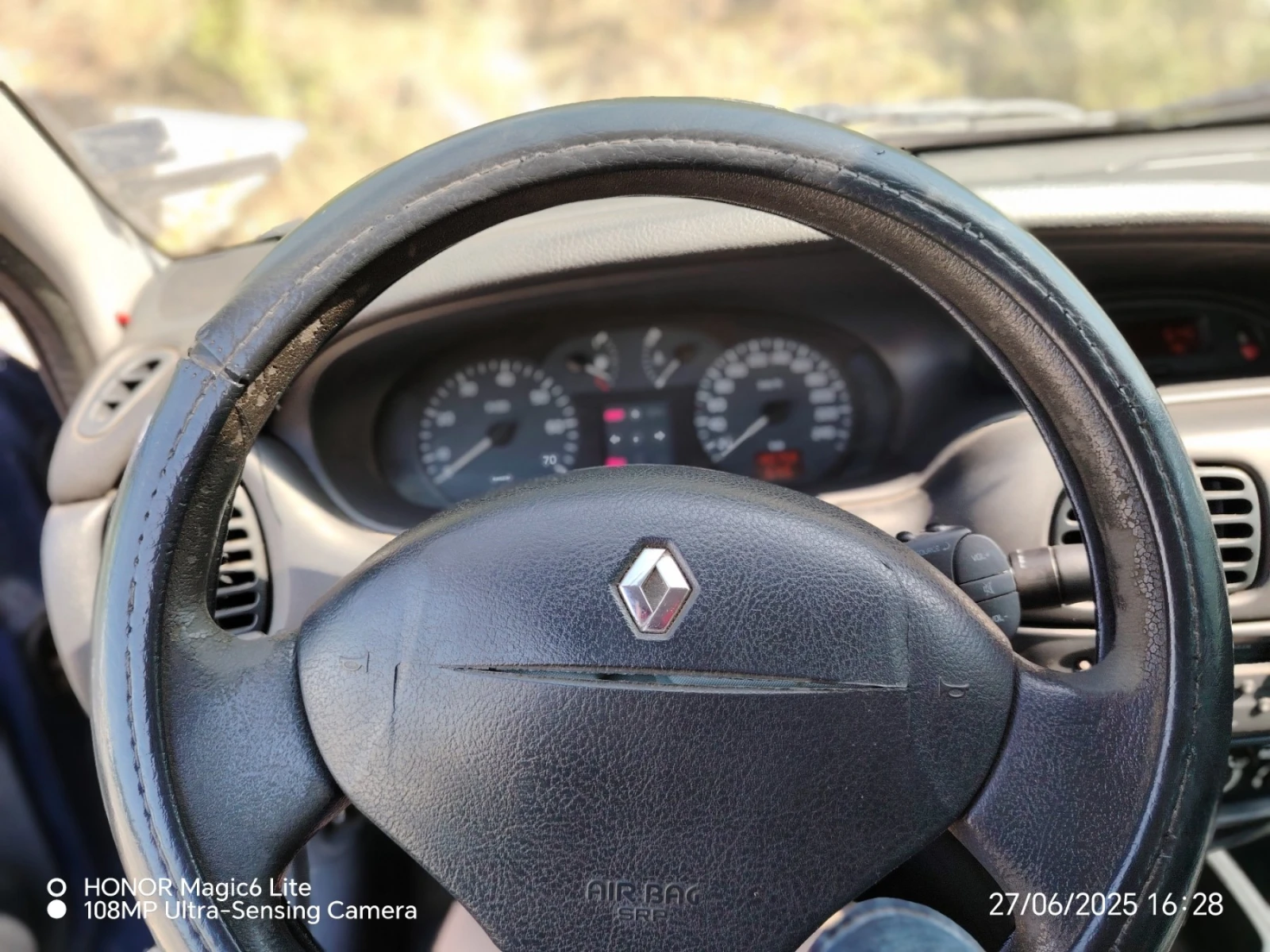 Renault Megane  - изображение 4