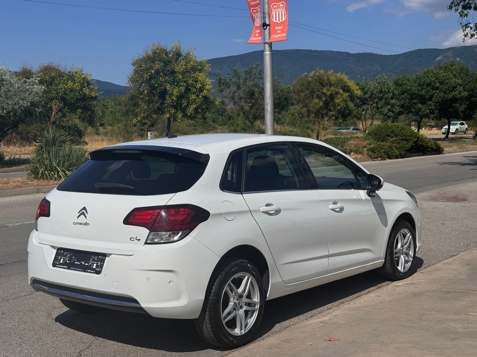 Citroen C4 1.6HDI 120кс* Автомат* NAVI* ПЕРФЕКТЕН - изображение 5