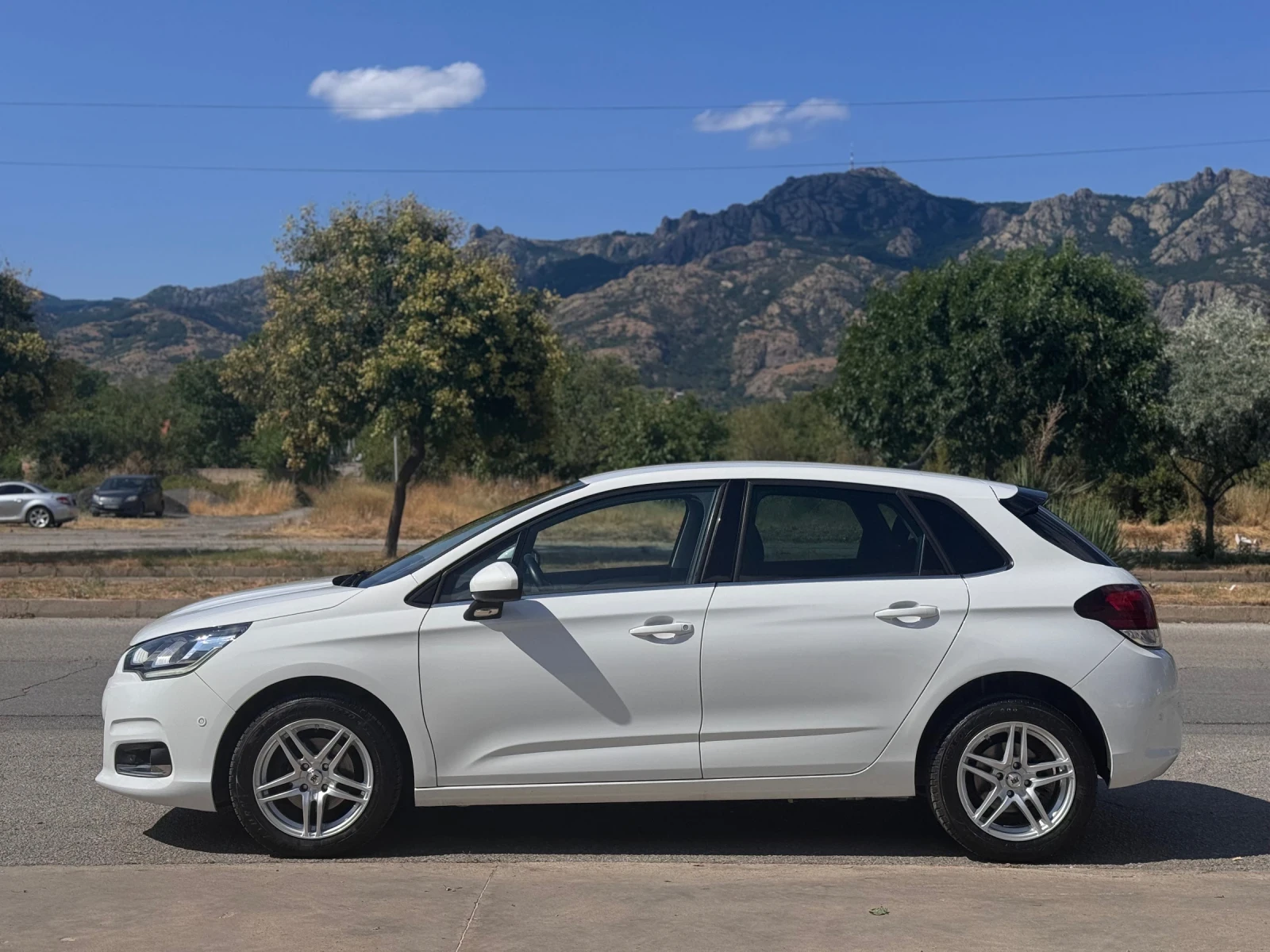 Citroen C4 1.6HDI 120кс* Автомат* NAVI* ПЕРФЕКТЕН - изображение 2