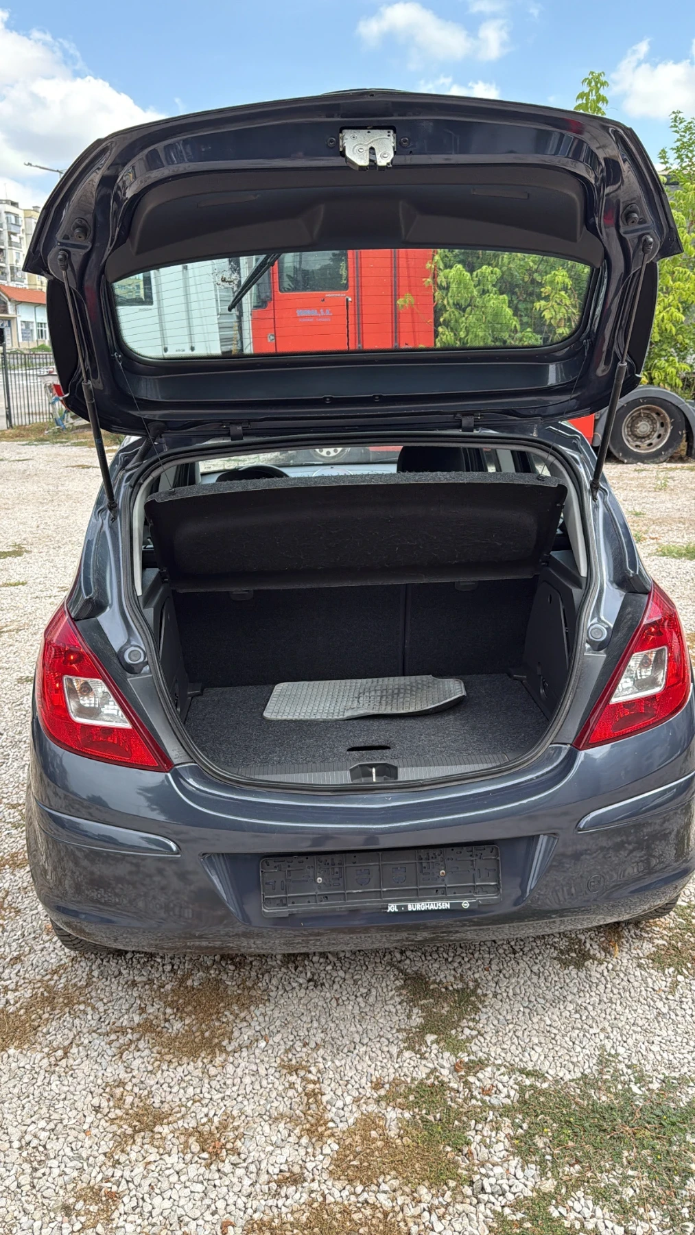 Opel Corsa  - изображение 6