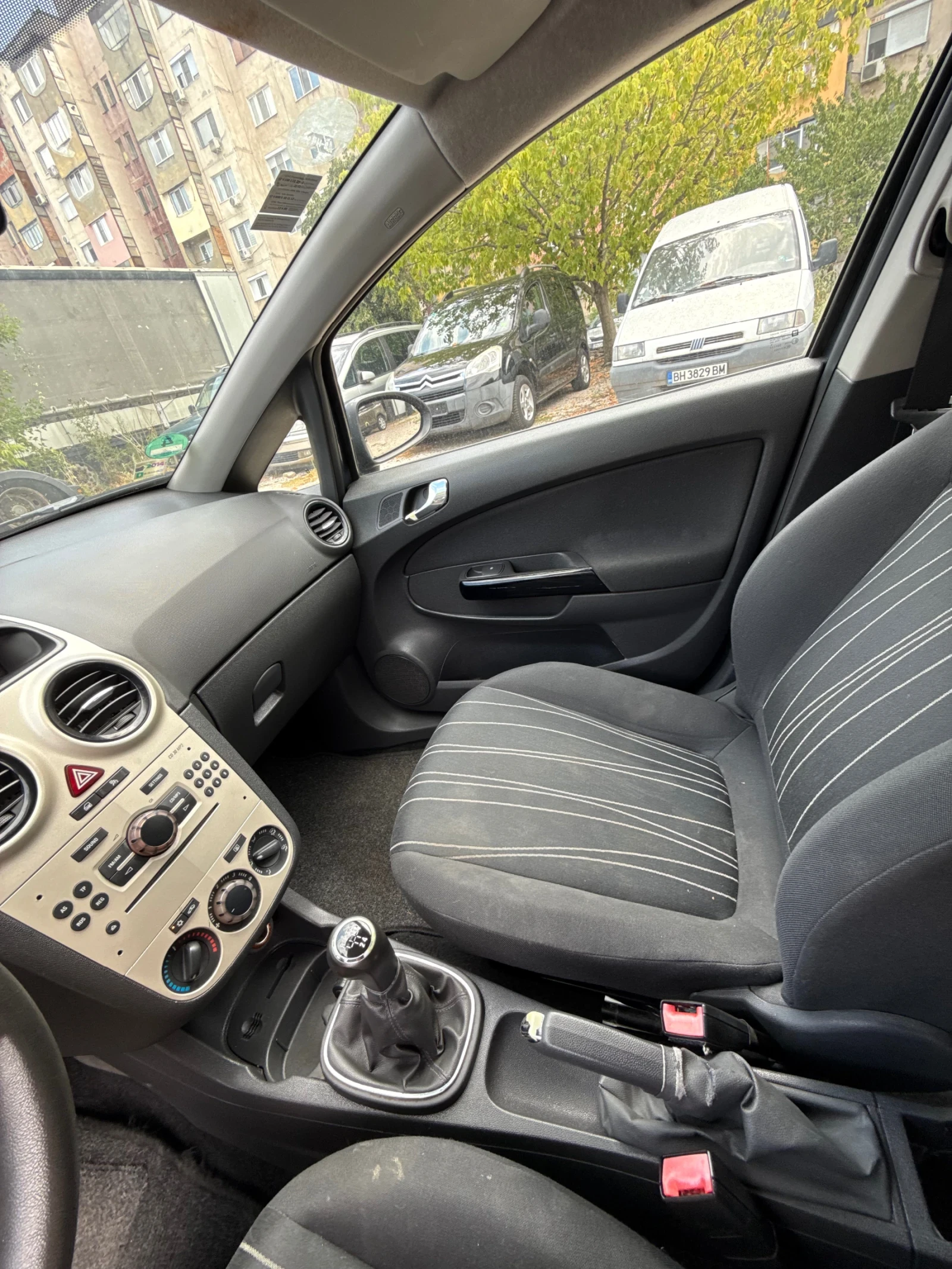 Opel Corsa  - изображение 7