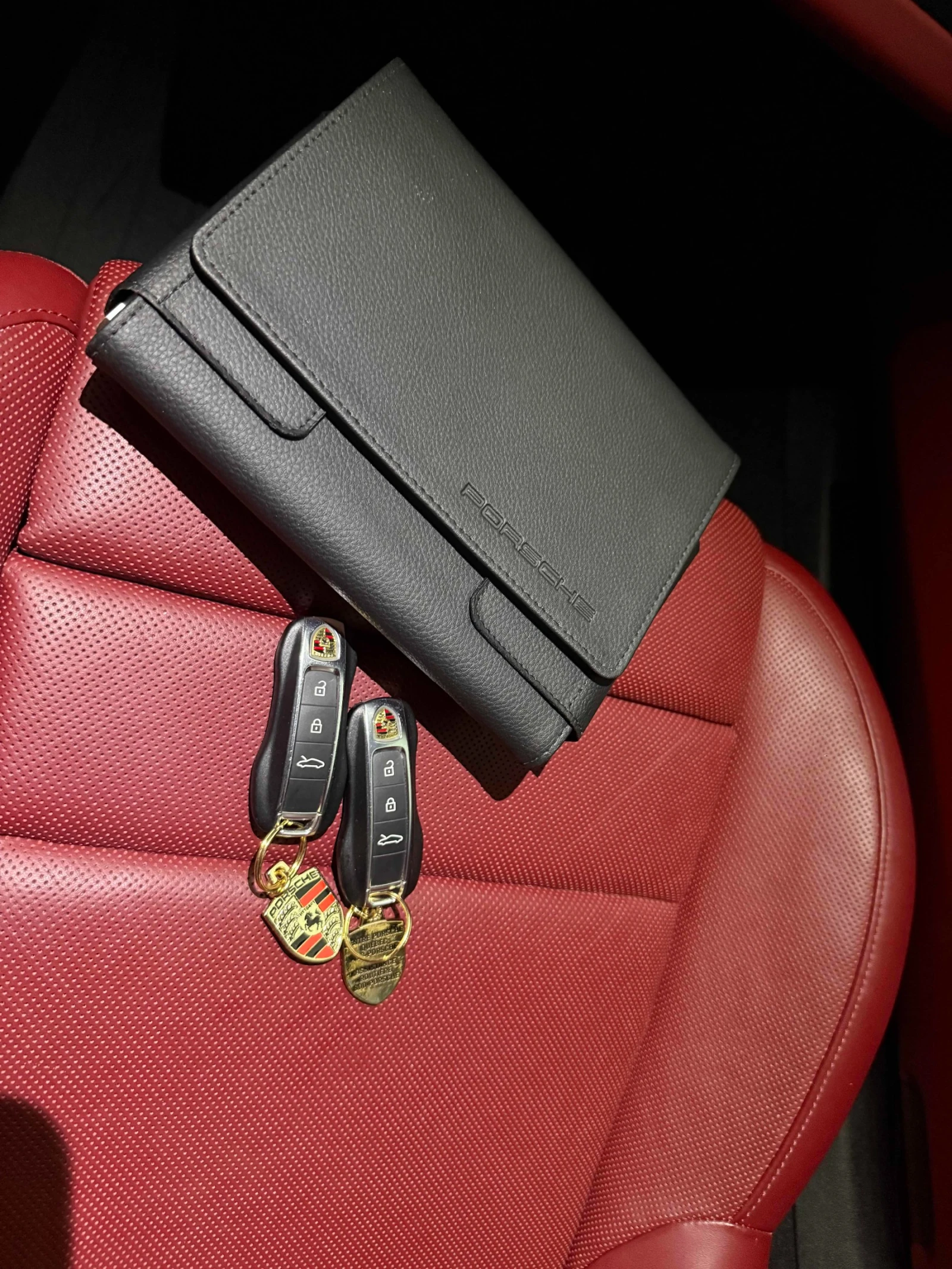 Porsche 911 CARFAX    | Mobile.bg   13