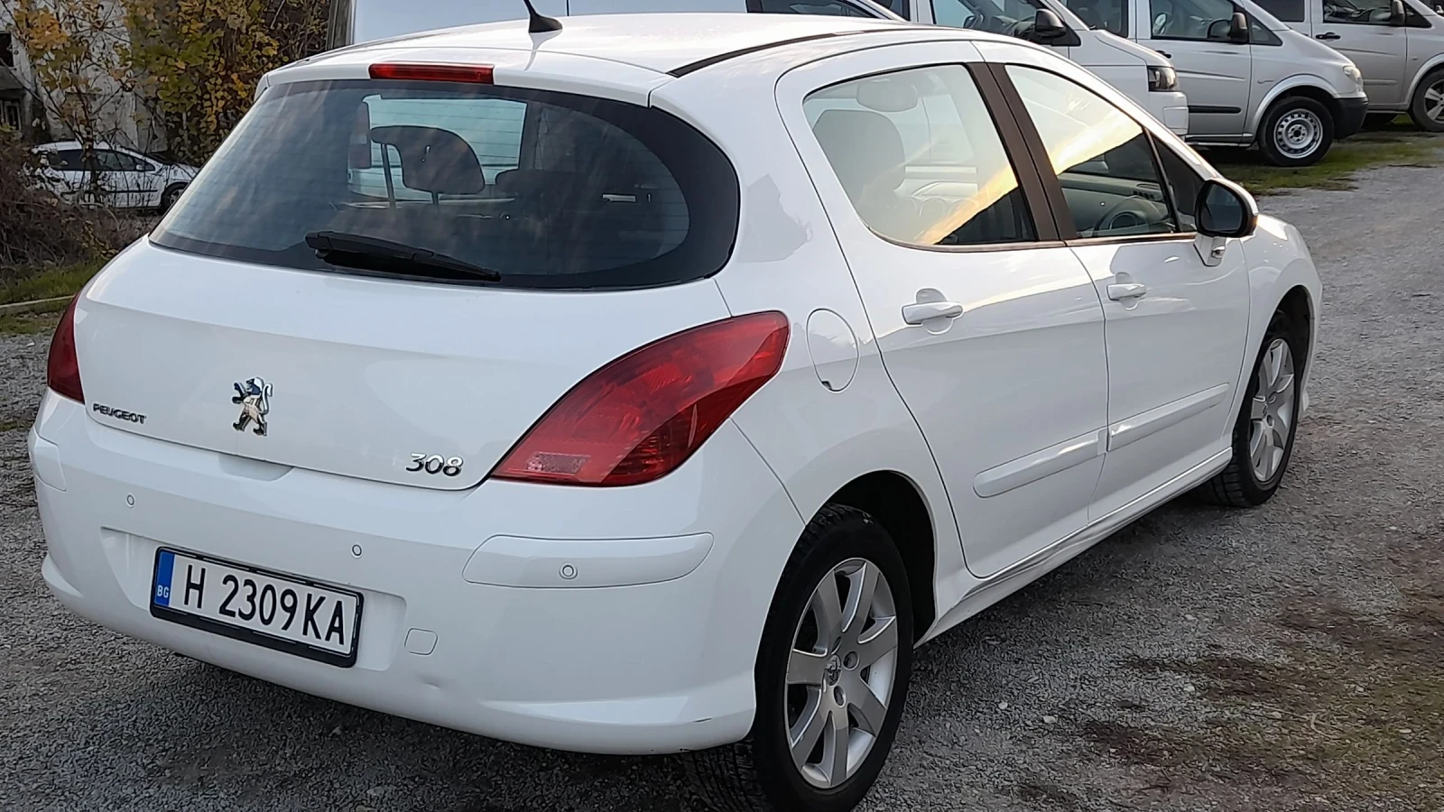 Peugeot 308 1.6hdi 90kc FaceLift  | Mobile.bg   7