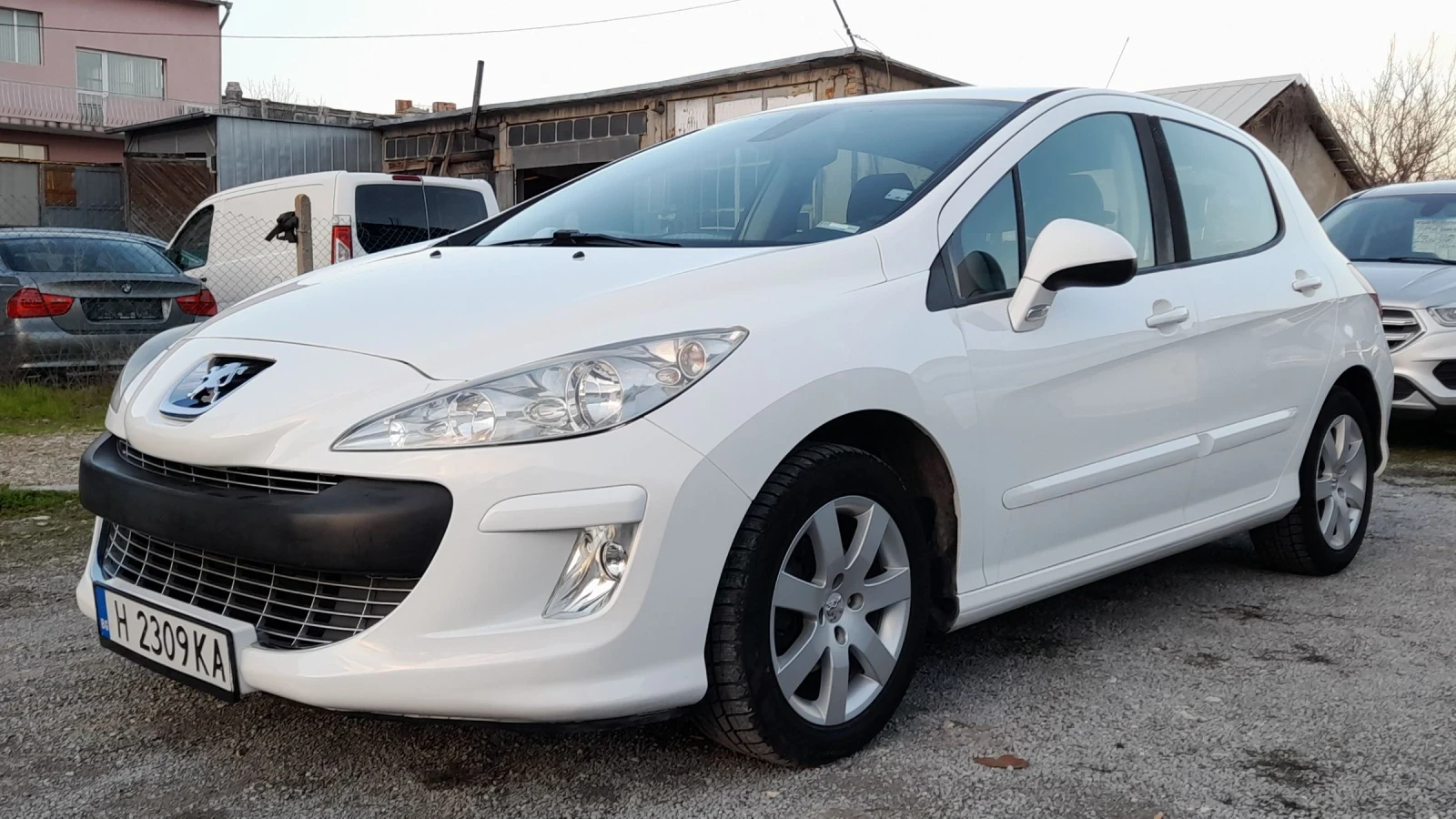 Peugeot 308 1.6hdi 90kc FaceLift  | Mobile.bg   3