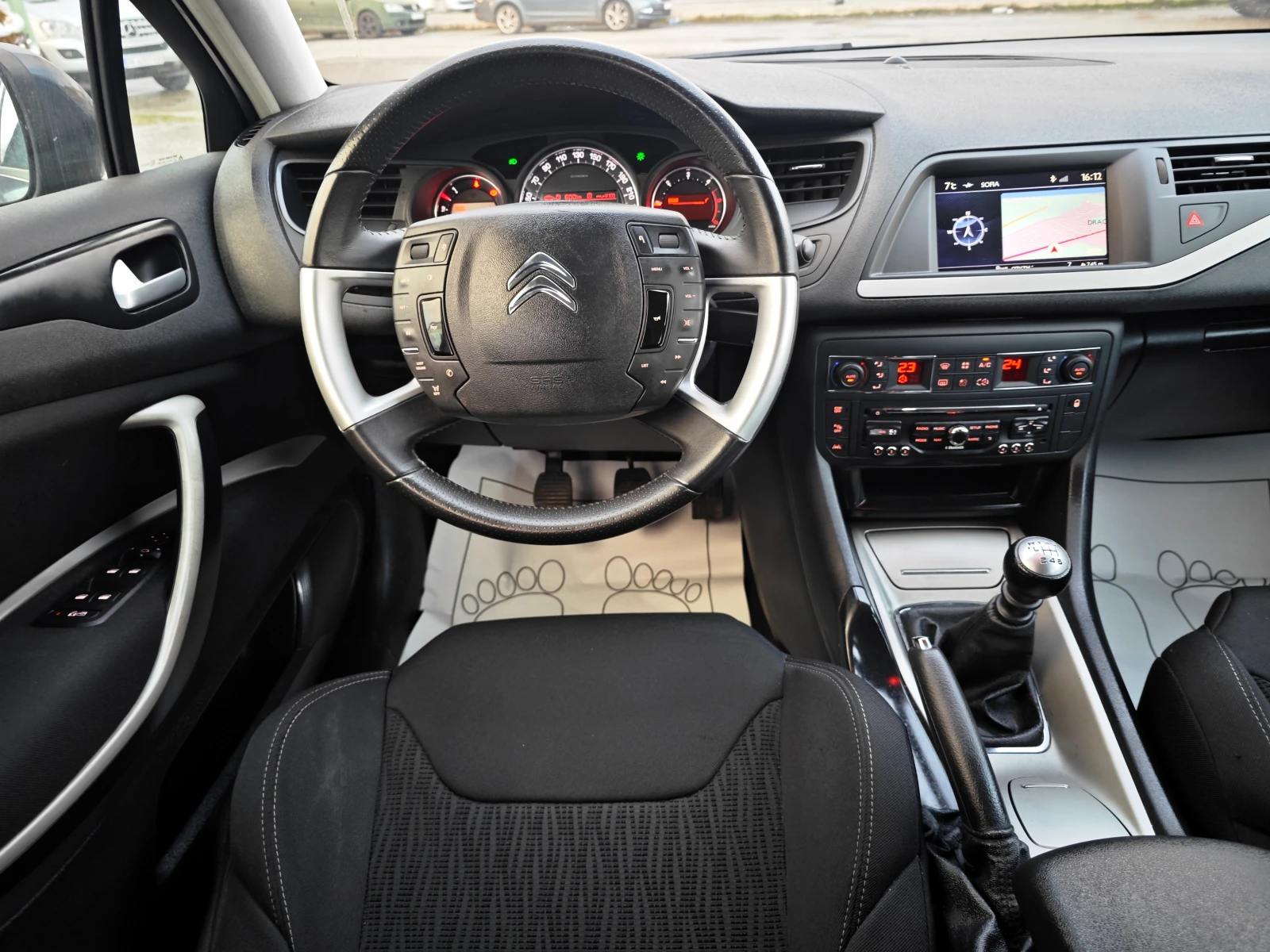 Citroen C5 2, 0HDi - изображение 10