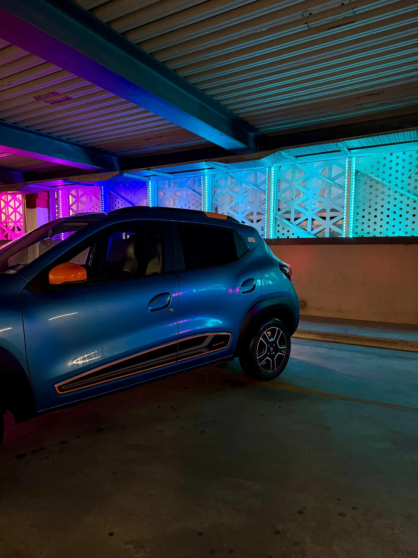 Dacia Spring ��������� ����� �������� �������/��������/CSS | Mobile.bg � ����������� 4