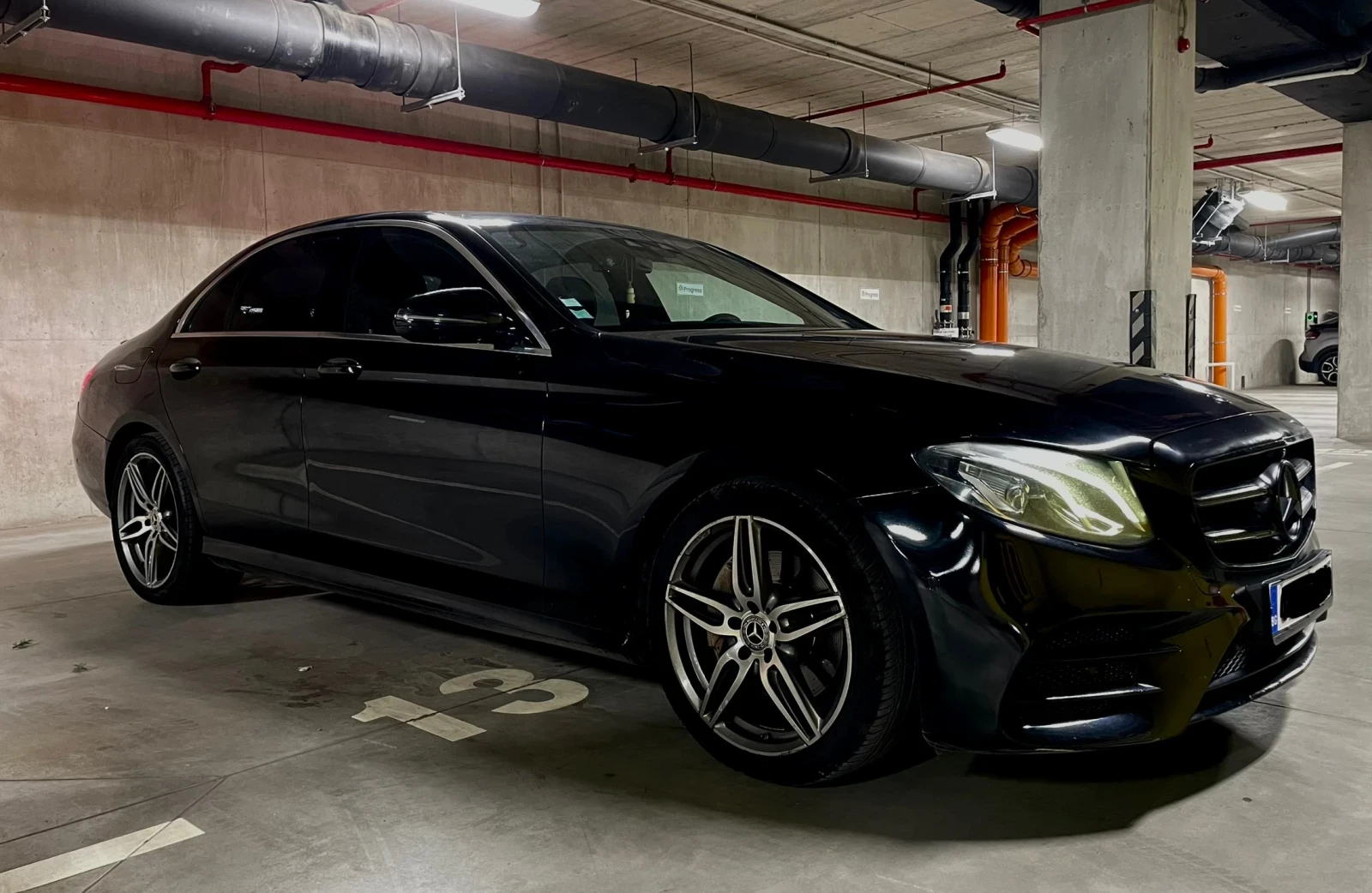 Mercedes-Benz E 220, снимка 4 - Автомобили и джипове - 53723094