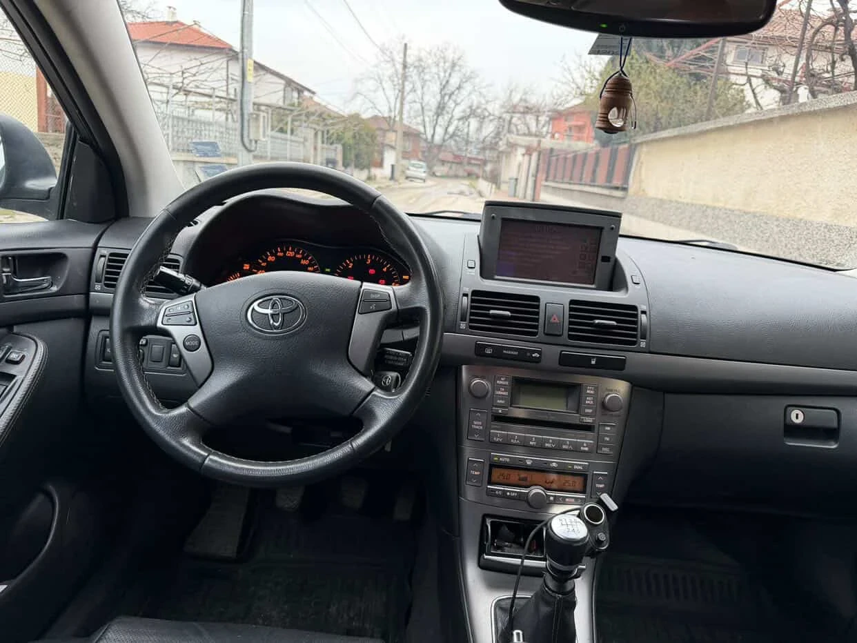 Toyota Avensis 2.2 | Mobile.bg � ����������� 9