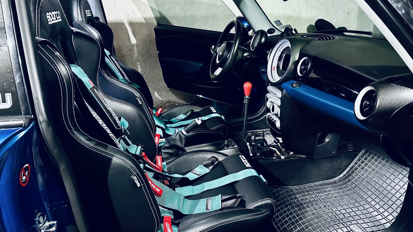 Mini Cooper s Track Tool, снимка 8 - Автомобили и джипове - 54017131