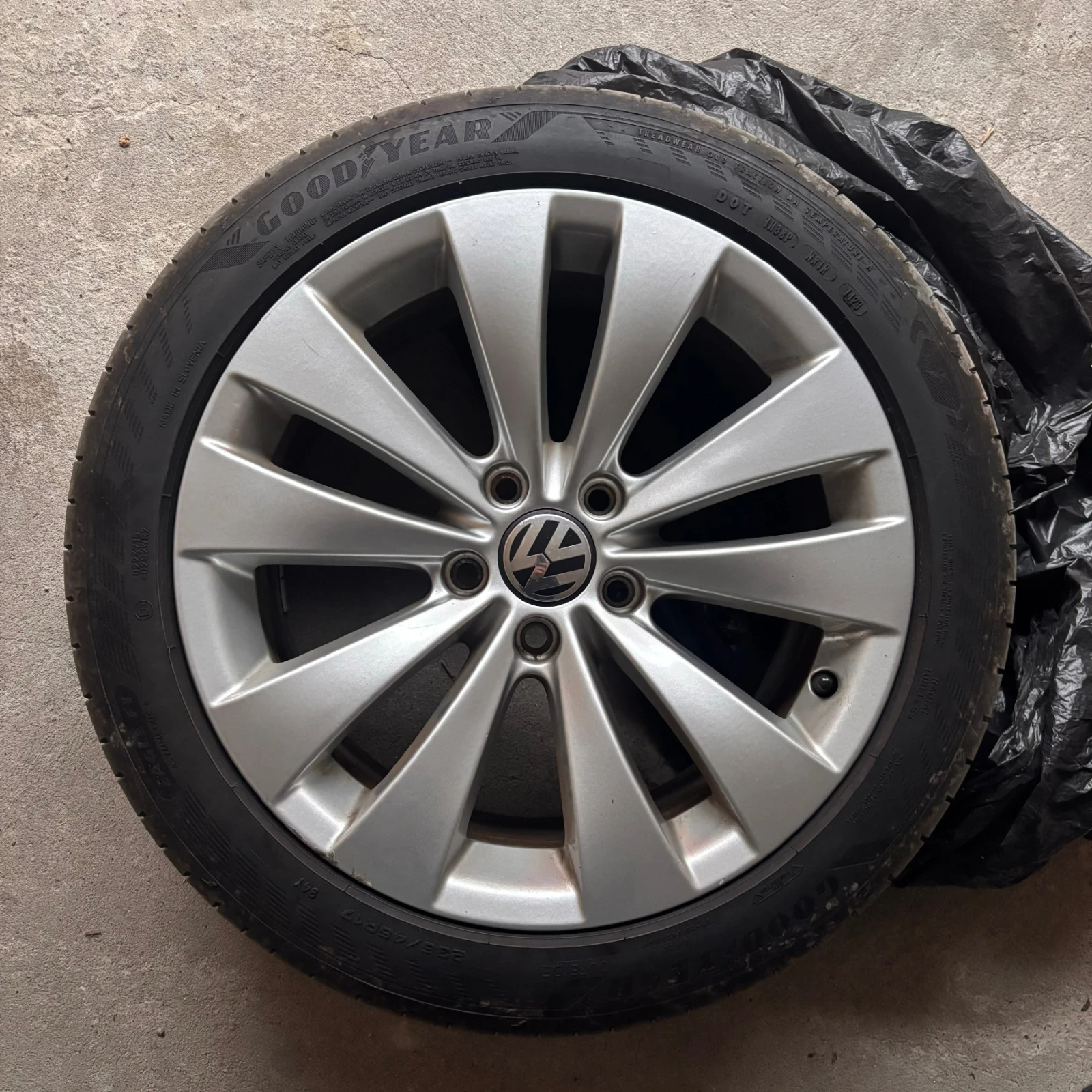 VW CC 2.0* 140hp* DSG, снимка 17 - Автомобили и джипове - 54295413