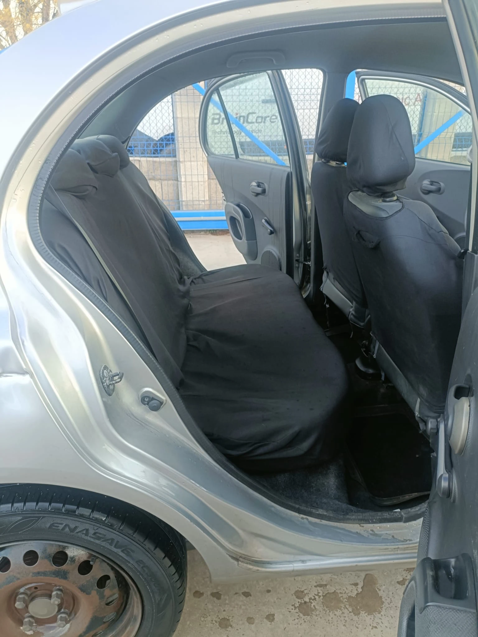 Nissan Micra 1.5Dci, снимка 6 - Автомобили и джипове - 54369754