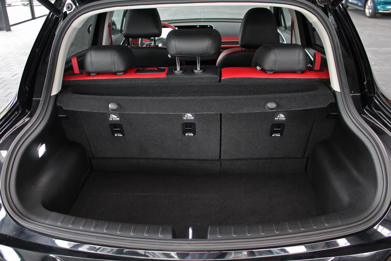 GWM ORA 03 GT-LINE/171HP/MASSAGE/PANO/360/H.PUMP/MEMO/269q, снимка 16 - Автомобили и джипове - 54441949