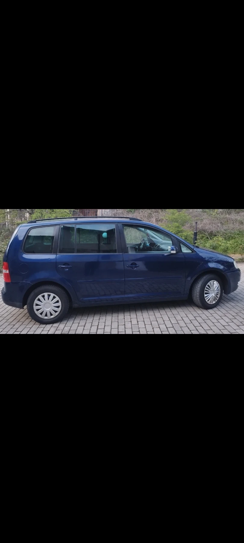 VW Touran VW Touran 7 местен 2.0 TD? V8 перфектно състояние , снимка 3 - Автомобили и джипове - 54468987
