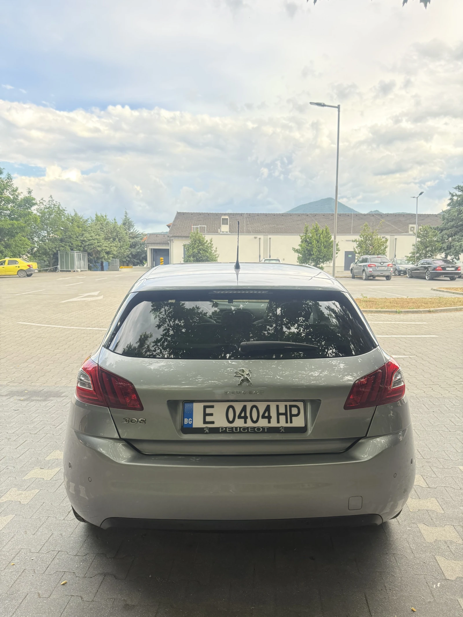 Peugeot 308 2.0 HDI , снимка 6 - Автомобили и джипове - 55022968