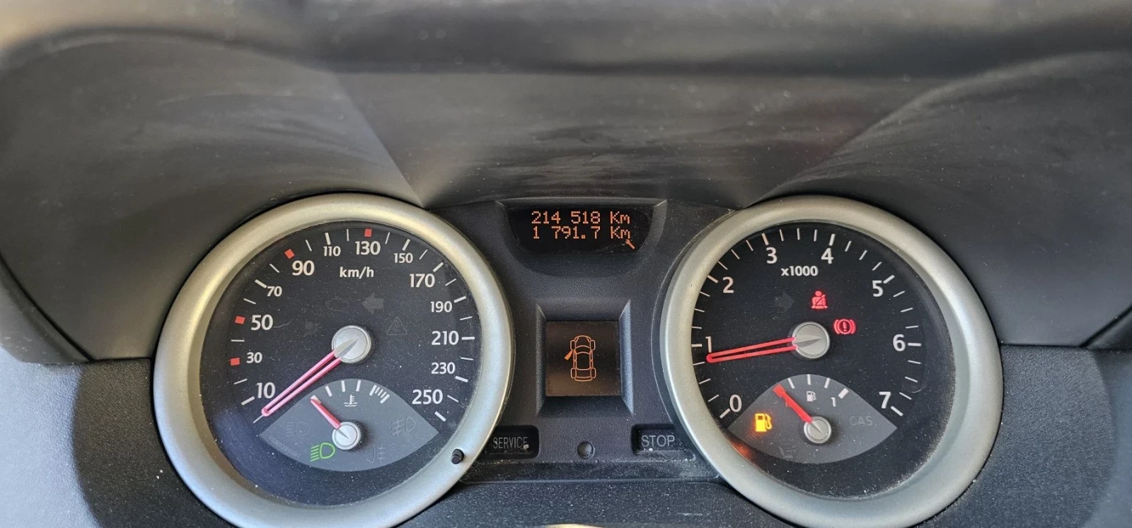 Renault Megane, снимка 11 - Автомобили и джипове - 56354576