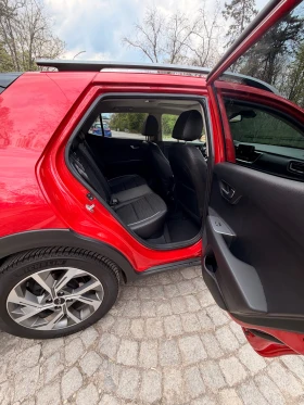 Kia Stonic, снимка 14