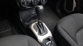 Jeep Renegade 2.4* ЛЮК* ПОДГРЕВ ВОЛАН* КРАЙНА ЦЕНА, снимка 9