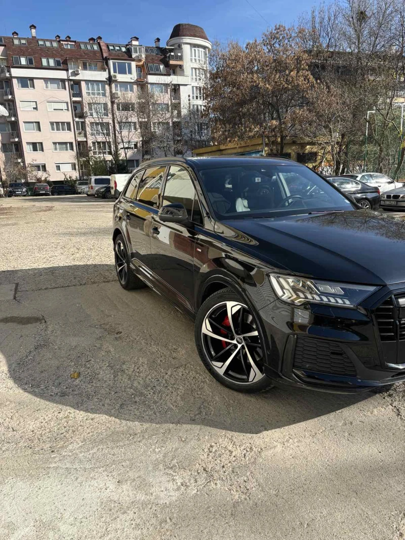 Audi Q7, снимка 4 - Автомобили и джипове - 48023330