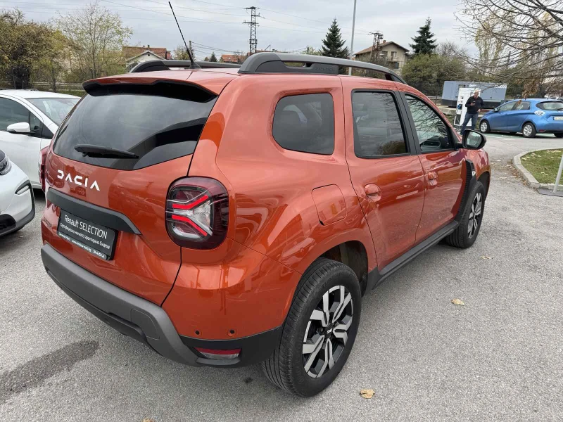 Dacia Duster 1.3 Tce, снимка 6 - Автомобили и джипове - 52320397