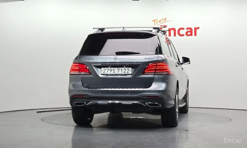 Mercedes-Benz GLE 350, снимка 4 - Автомобили и джипове - 53205385