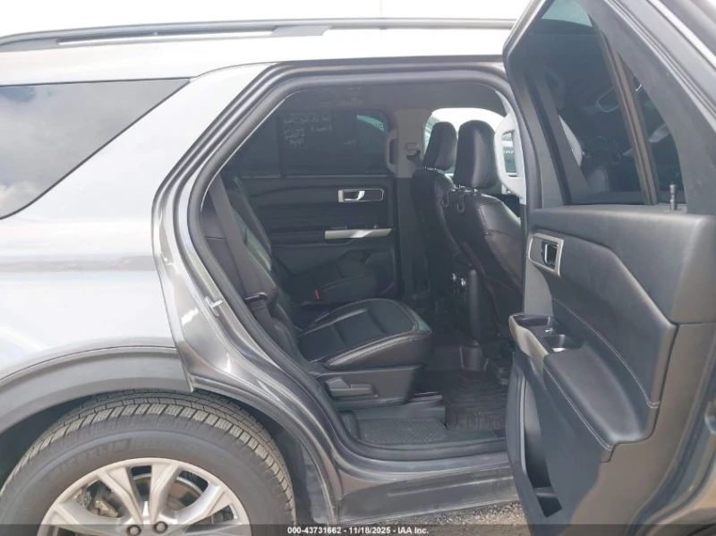 Ford Explorer 2.3l Xlt, снимка 8 - Автомобили и джипове - 53324623