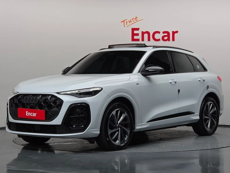 Audi Q5 40 TDI Quattro S Line Black Edition| 190к.с.