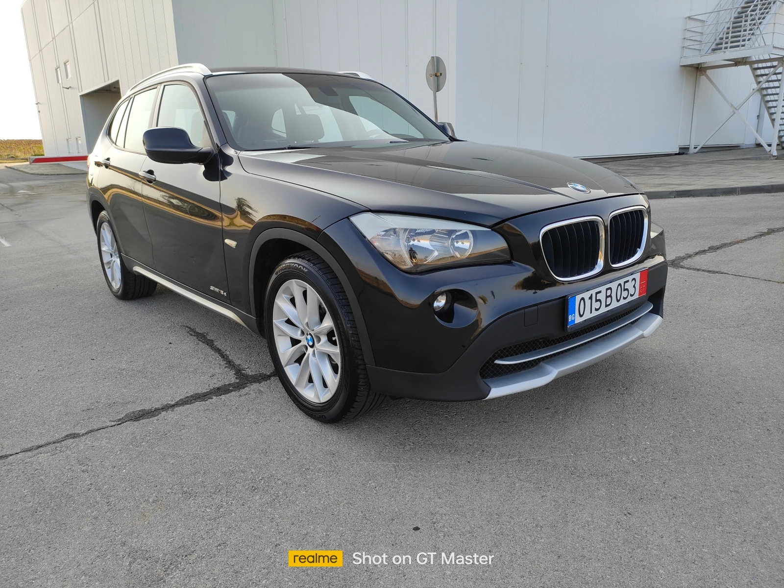 BMW X1 18d-S-drive - изображение 8