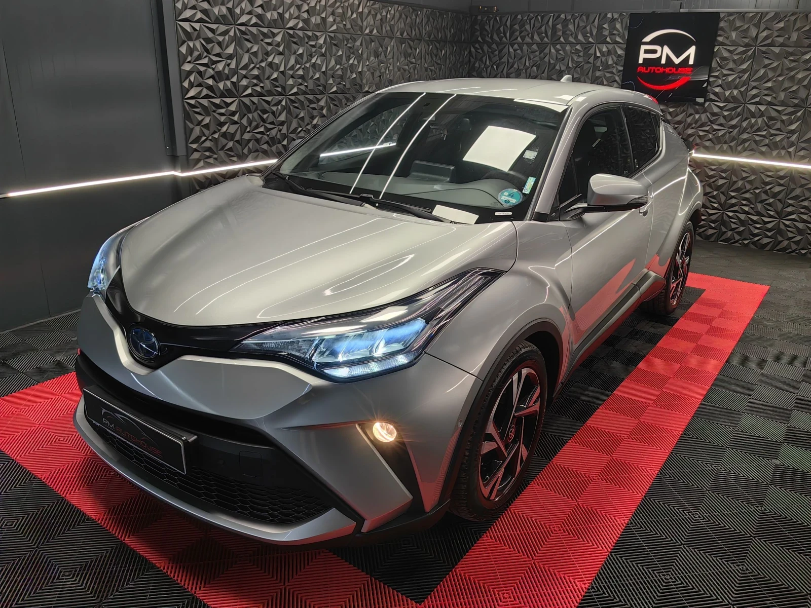 Toyota C-HR 2.0 HYBRID/ ЕВРОПЕЙСКА ГАРАНЦИЯ/ - изображение 2