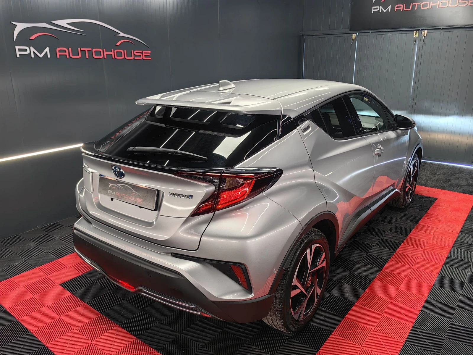 Toyota C-HR 2.0 HYBRID/ ЕВРОПЕЙСКА ГАРАНЦИЯ/ - изображение 3