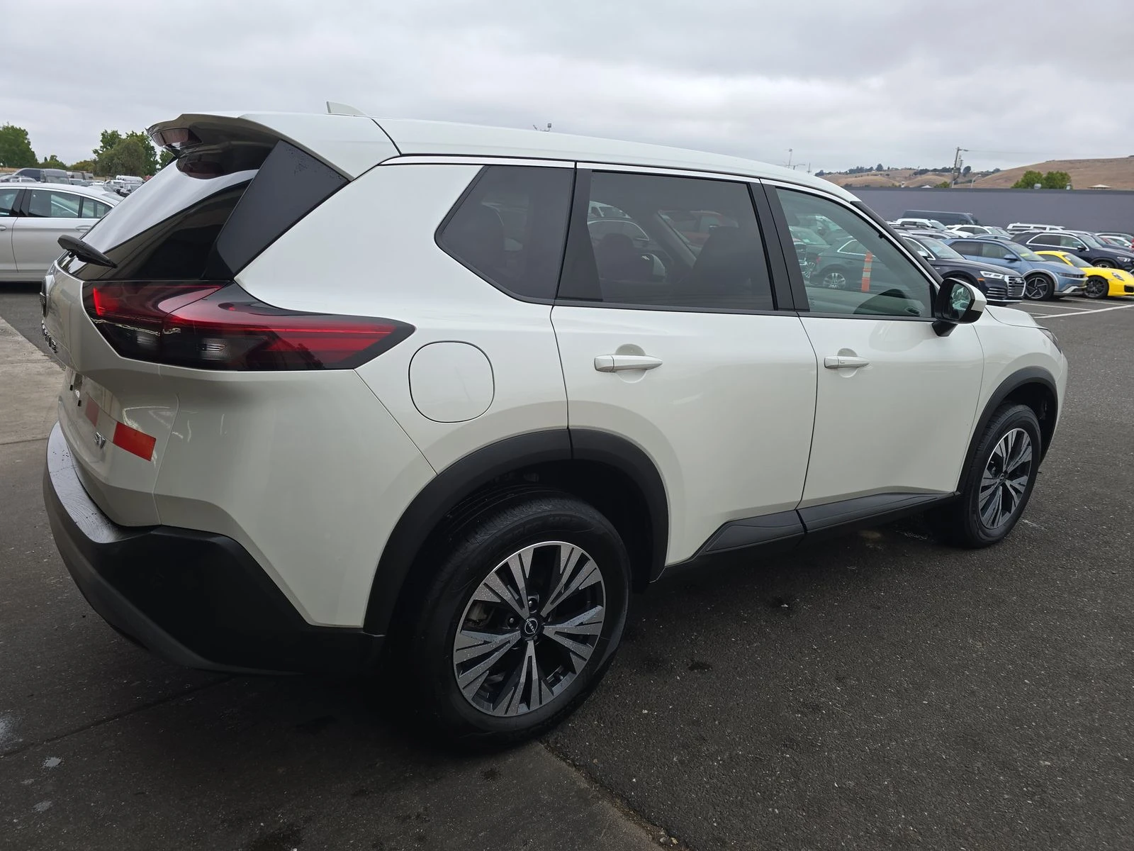 Nissan Rogue 2023* SV* DISTRONIK* LANE ASSIST* KEYLESS*  - изображение 6