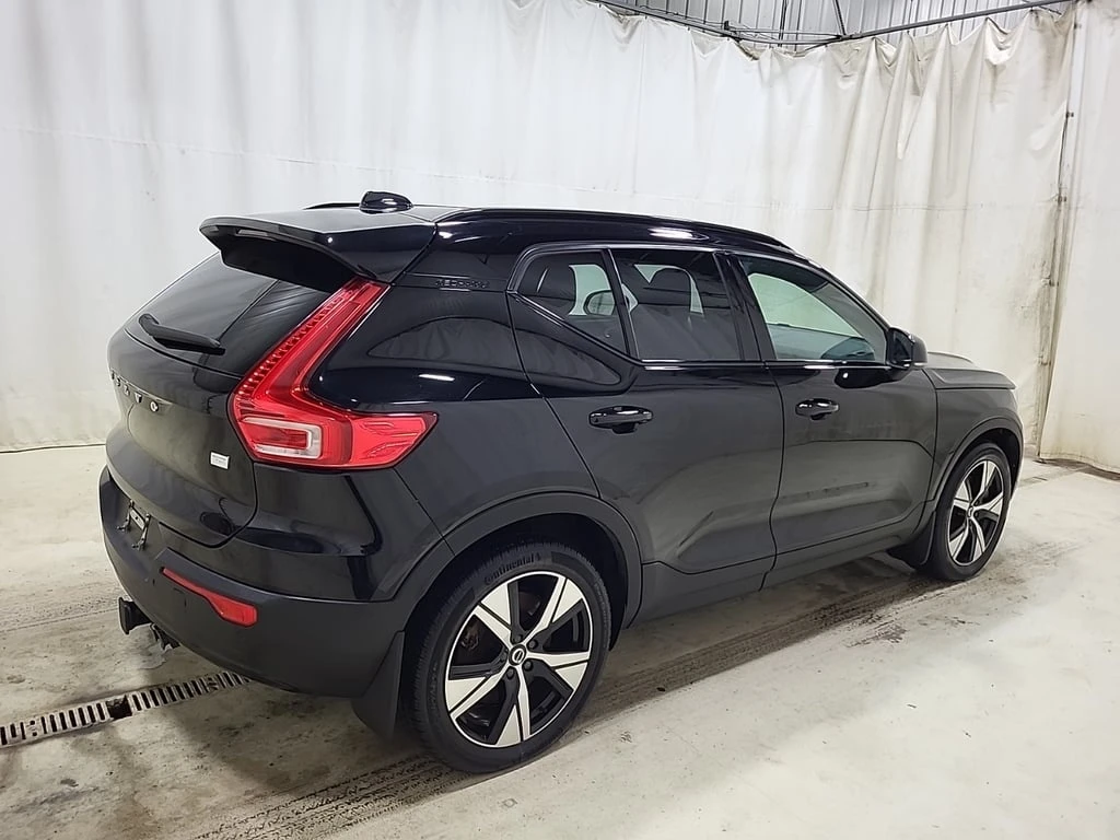 Volvo XC40 * ULTIMATE * CARFAX * ФИНАНСИРАНЕ  - изображение 3
