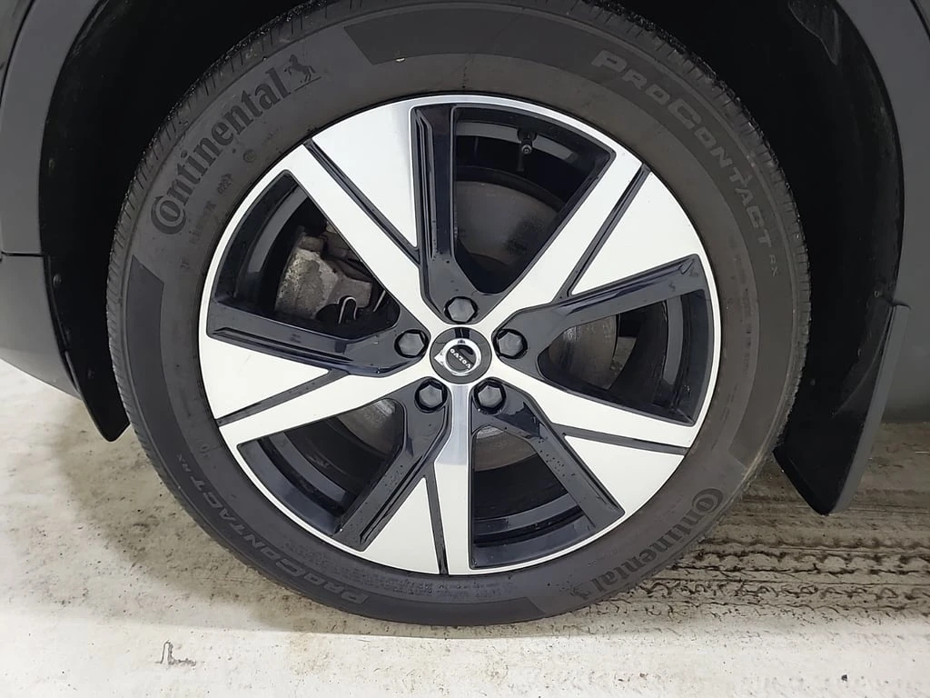 Volvo XC40 * ULTIMATE * CARFAX * �����������  | Mobile.bg � ����������� 16