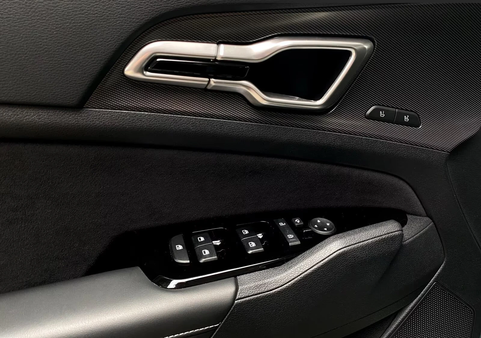 Kia Sportage 1.6PHEV/265HP/GT-LINE/PANO/4X4/360/DIGITAL/963v | Mobile.bg � ����������� 13