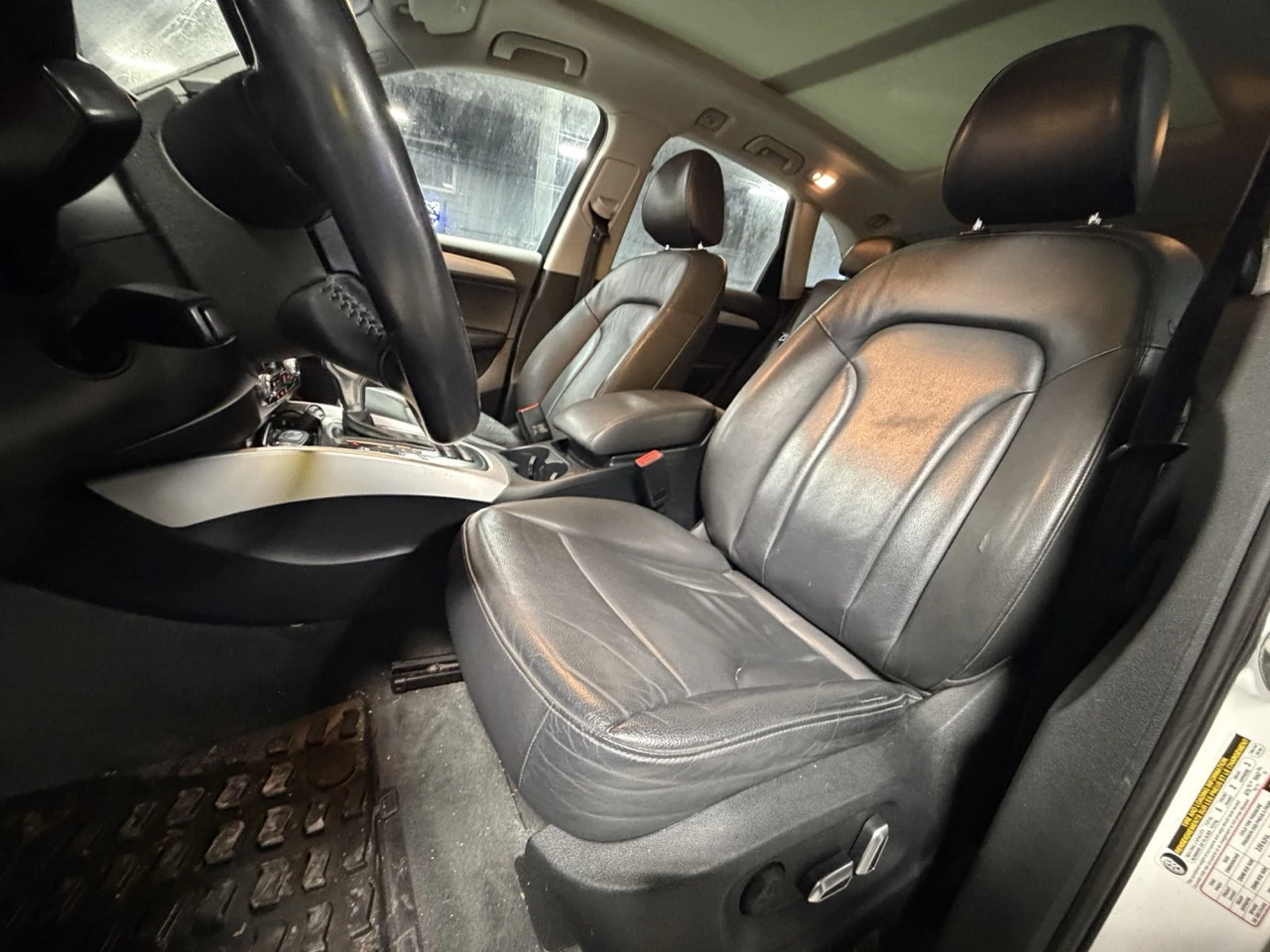 Audi Q5 QUATTRO * ПОДГРЕВ * ПАНОРАМА / ОТ ПРЕДСТАВИТЕЛСТВО - изображение 8