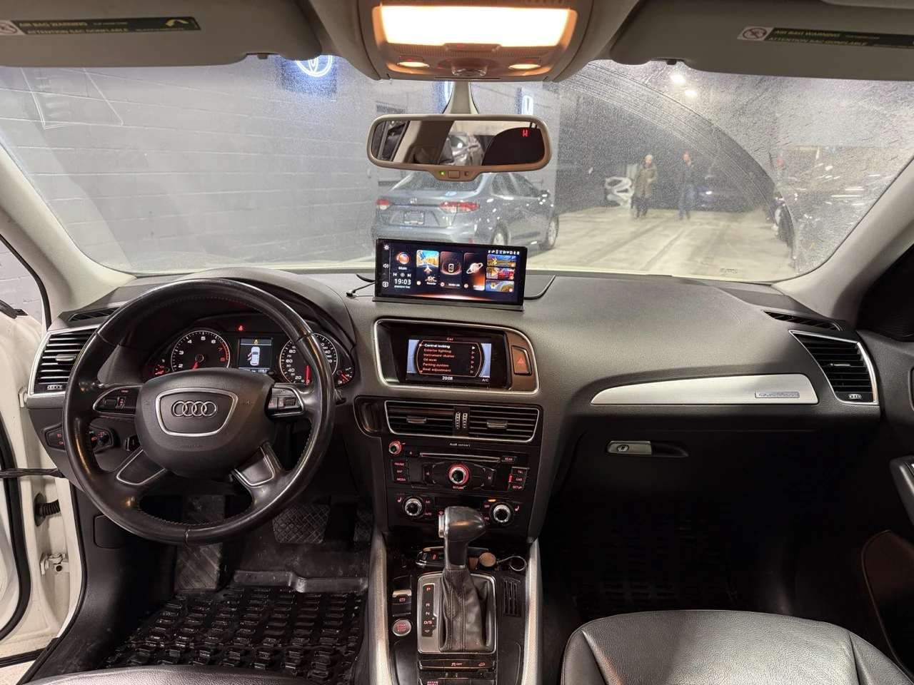 Audi Q5 QUATTRO * ПОДГРЕВ * ПАНОРАМА / ОТ ПРЕДСТАВИТЕЛСТВО - изображение 10