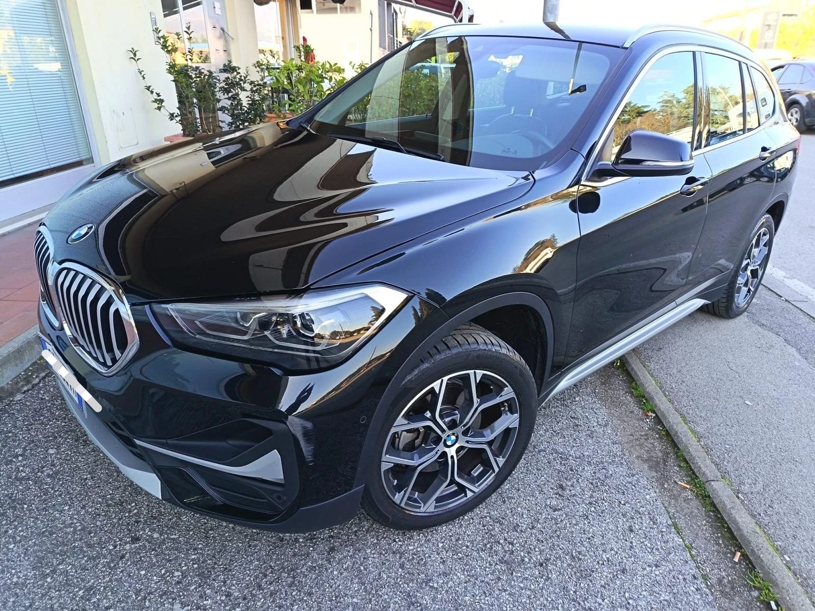 BMW X1 sDrive18d xLine Plus, снимка 3 - Автомобили и джипове - 53963354