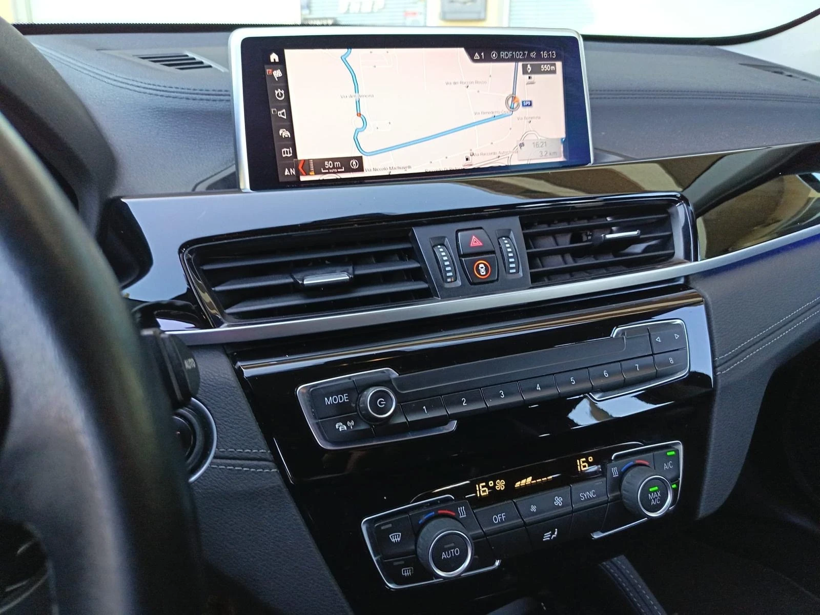 BMW X1 sDrive18d xLine Plus, снимка 15 - Автомобили и джипове - 53963354