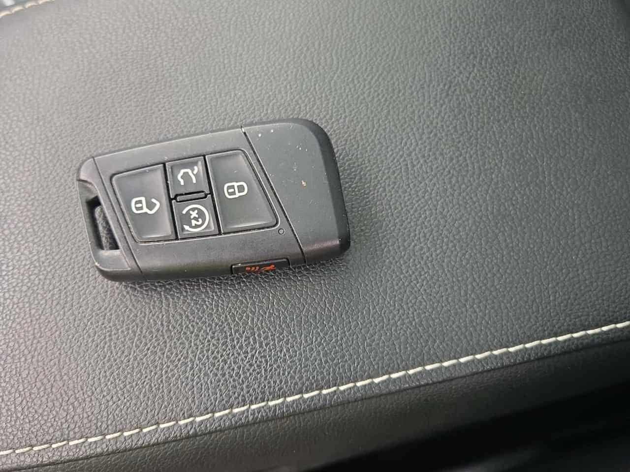 VW Tiguan * SEL R LINE * CARFAX * ���� �� �� | Mobile.bg � ����������� 9