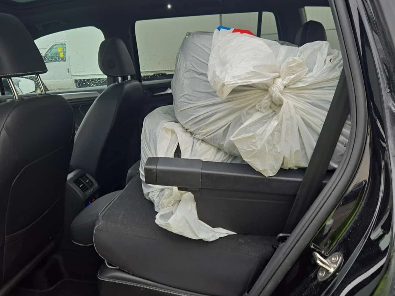 VW Tiguan * SEL R LINE * CARFAX * ���� �� �� | Mobile.bg � ����������� 13