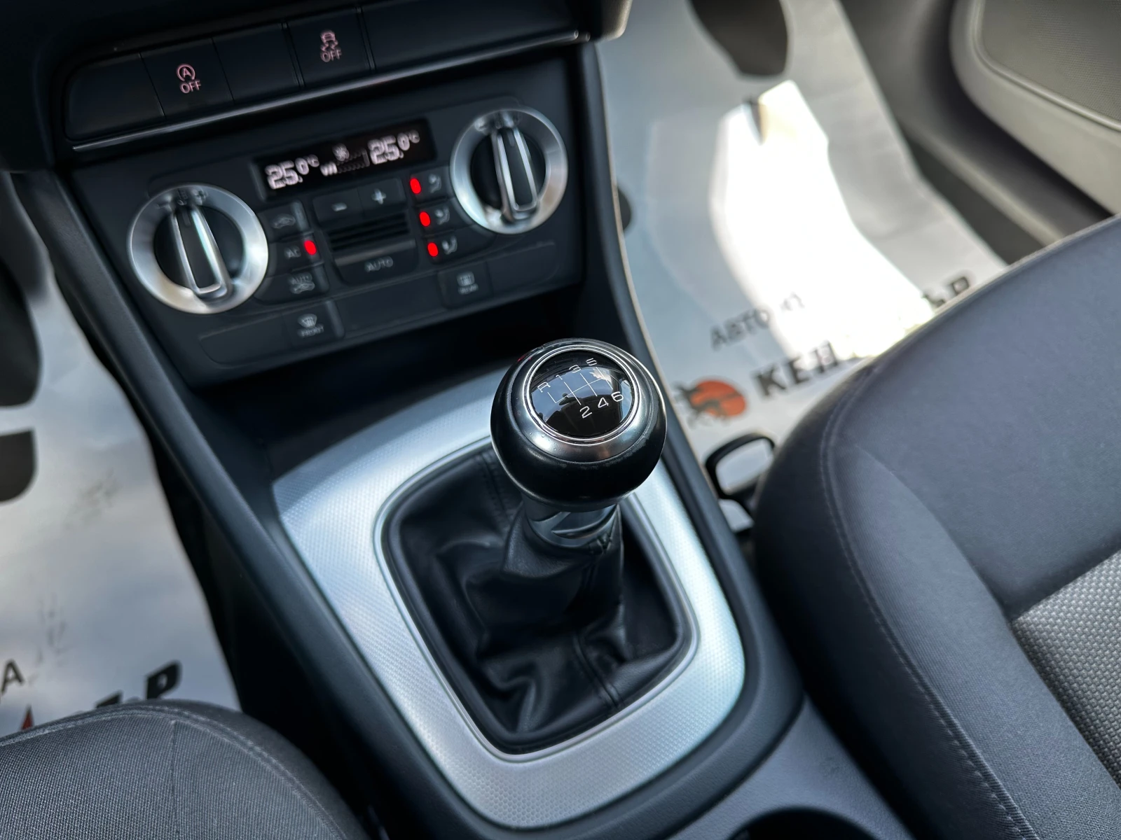 Audi Q3 2.0d 140 к.с./ГАРАНЦИЯ ОТ КЕНТАВЪР, снимка 12 - Автомобили и джипове - 54618315