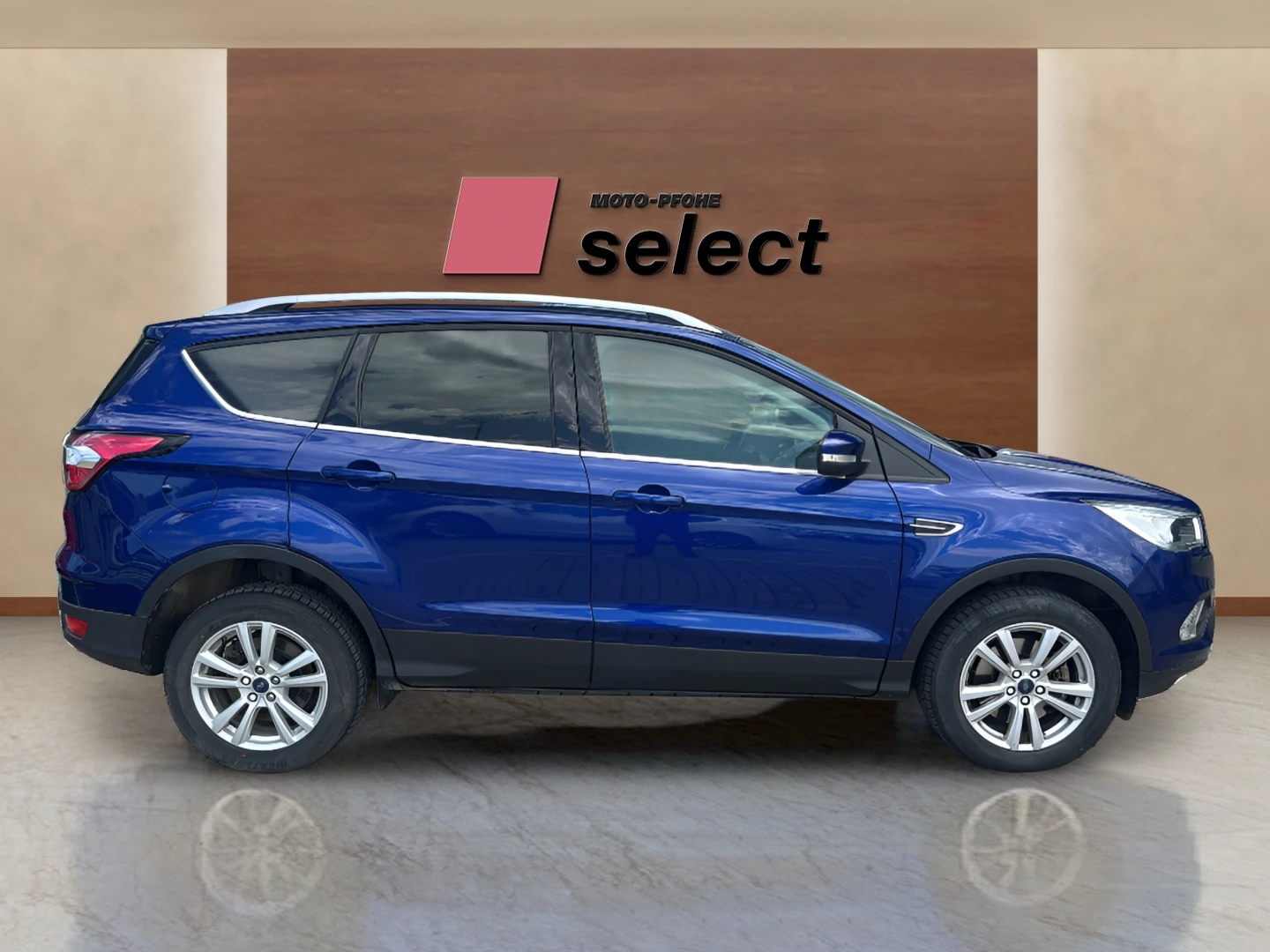 Ford Kuga 1.5D EcoBlue, снимка 4 - Автомобили и джипове - 54656026