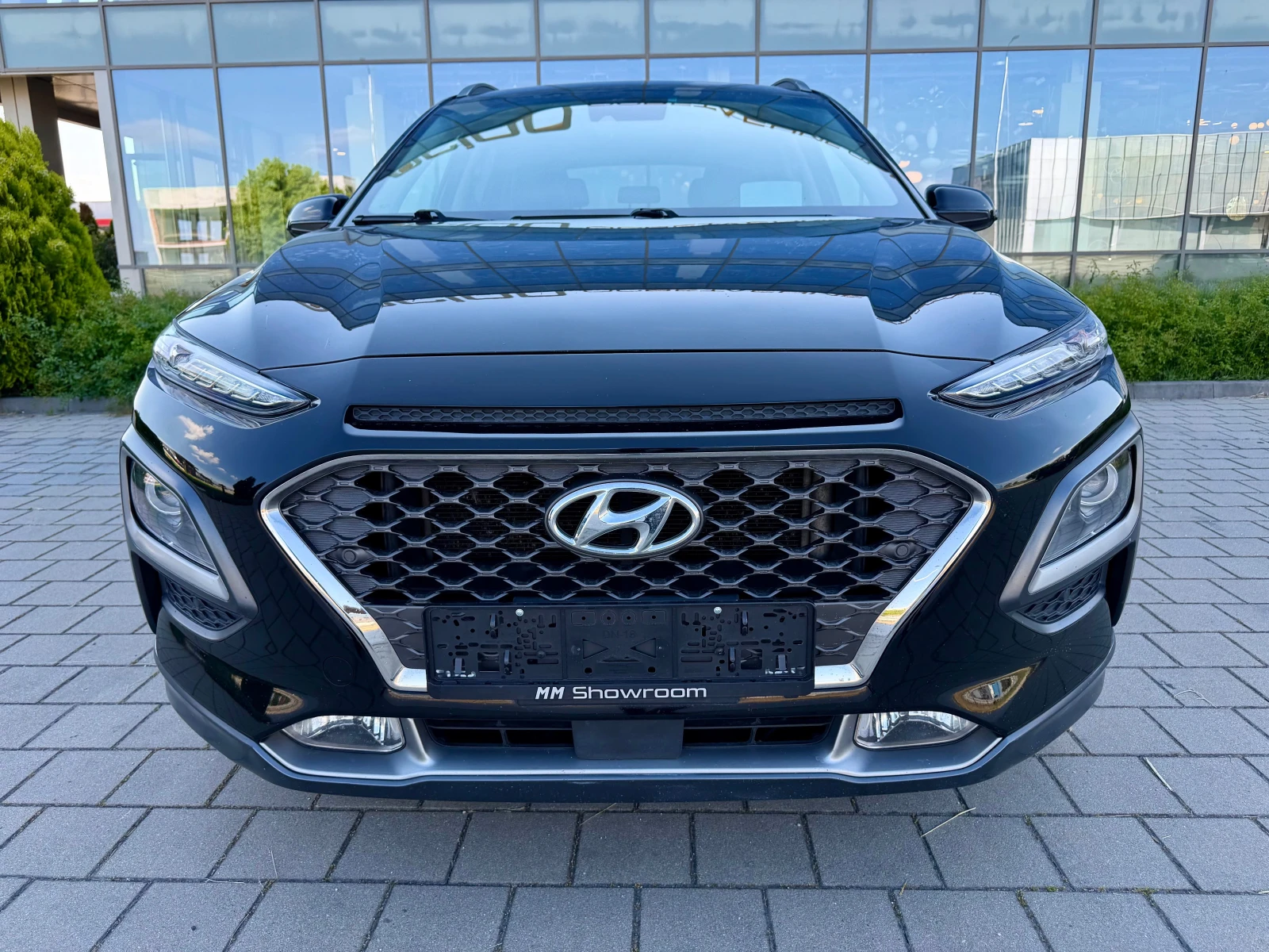 Hyundai Kona 4X4-АВТОМАТ-HEAD-UP-КАМЕРА-ПОДГРЕВ-KEYLESSP-GO-, снимка 2 - Автомобили и джипове - 54697581