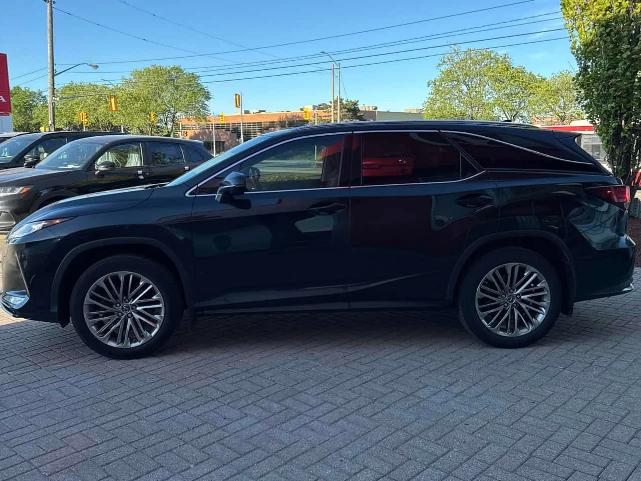 Lexus RX 350 L * CARFAX * ПАНО * KEYLESS * ПОДГРЕВ, снимка 2 - Автомобили и джипове - 54750552