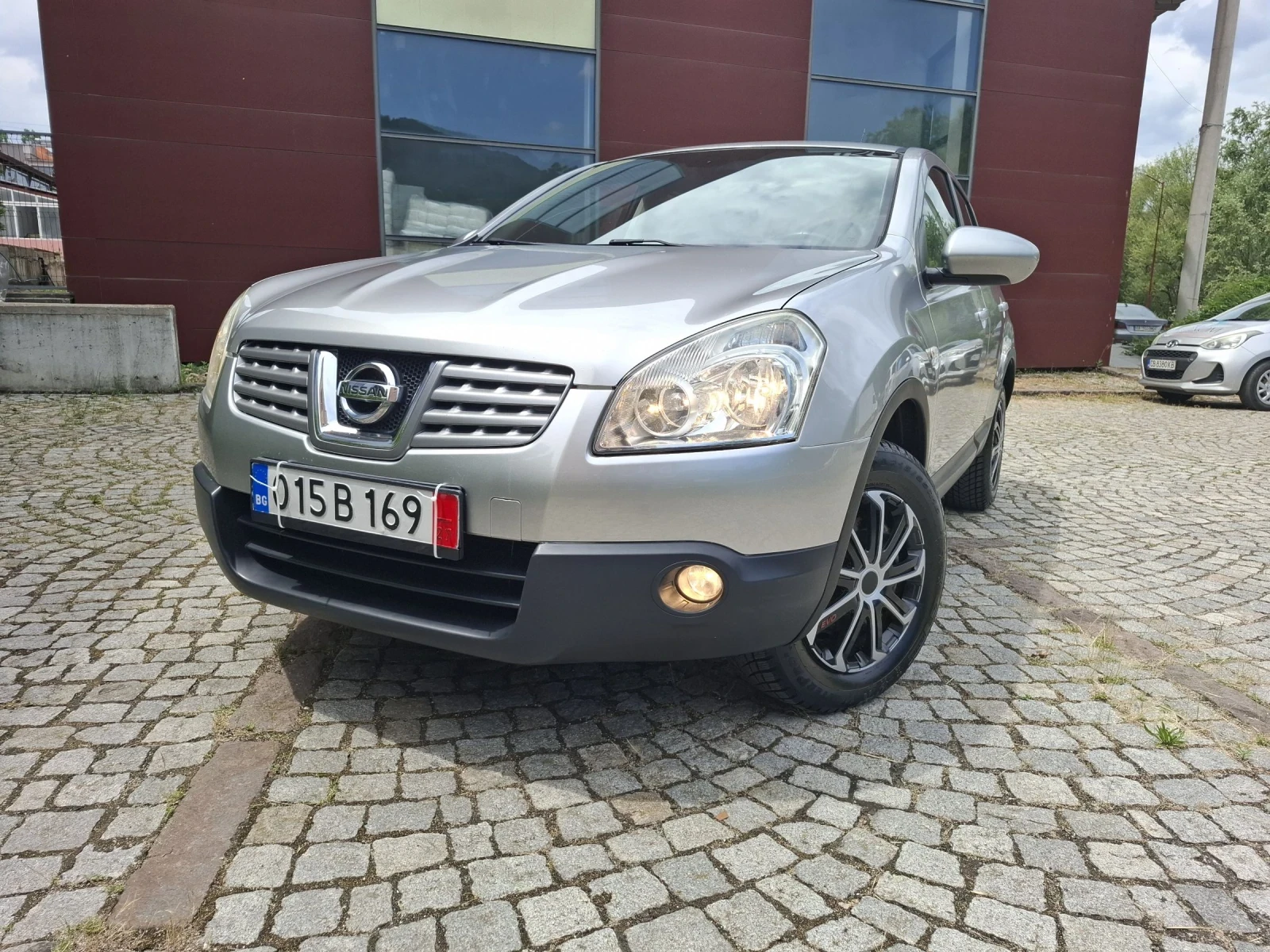 Nissan Qashqai 2.0i-141�.�.4�4* �������* ��� ���������*  | Mobile.bg � ����������� 1