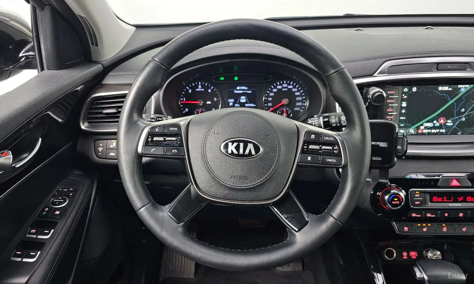 Kia Sorento, снимка 14 - Автомобили и джипове - 55219261